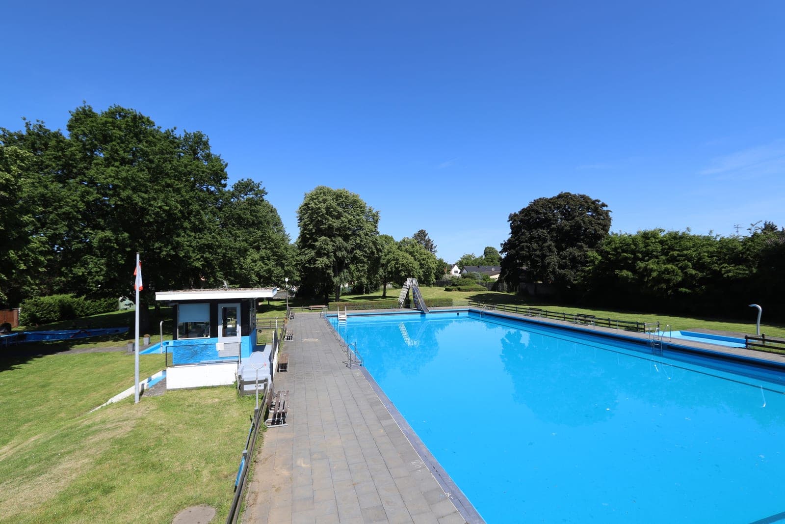 Freibad Kierdorf – Impression